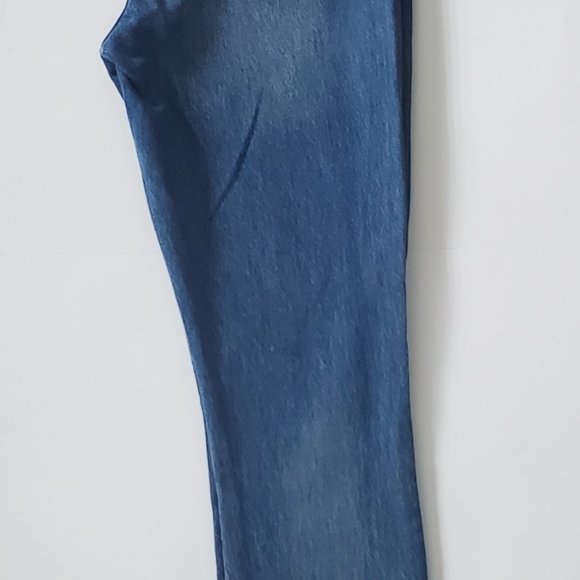 LOVERS + FRIENDS LOGAN Women's High Rise Cropped Jeans Frayed Cut Off Distressed - Picture 11 of 13